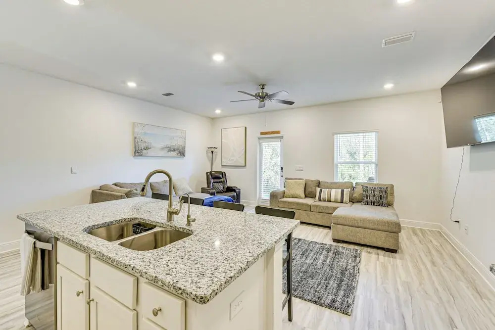 Golf, Hike & Unwind: Santa Rosa Home w/ Patio