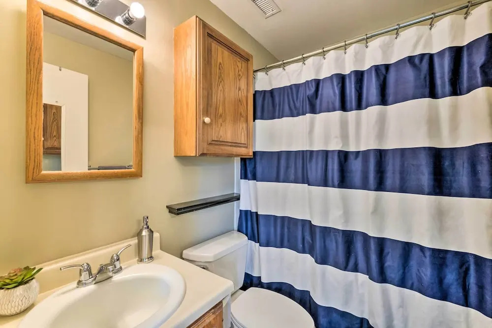 Salt Lake City Condo < 28 Mi to Ski Resort!