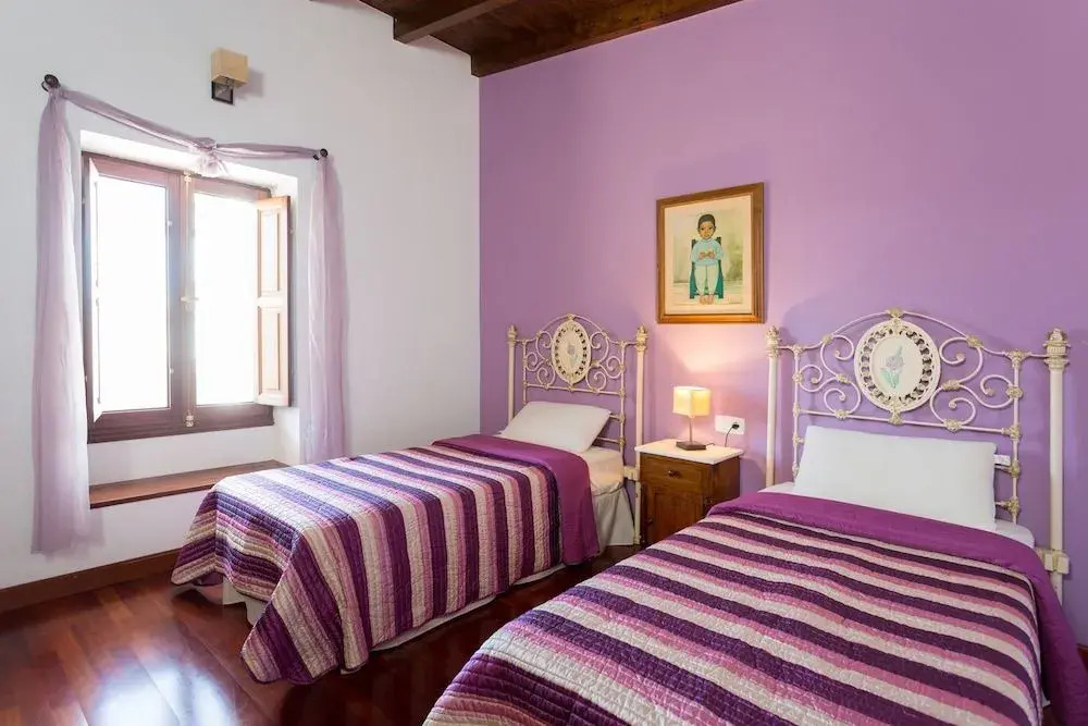 Casa Pilar, Aurora y Tarabilla en Finca Ecológica