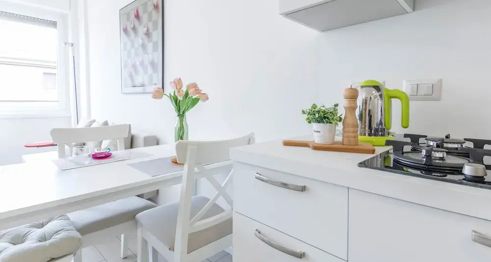 JOIVY Bright Studio For 3 Near Porta Romana And Ied