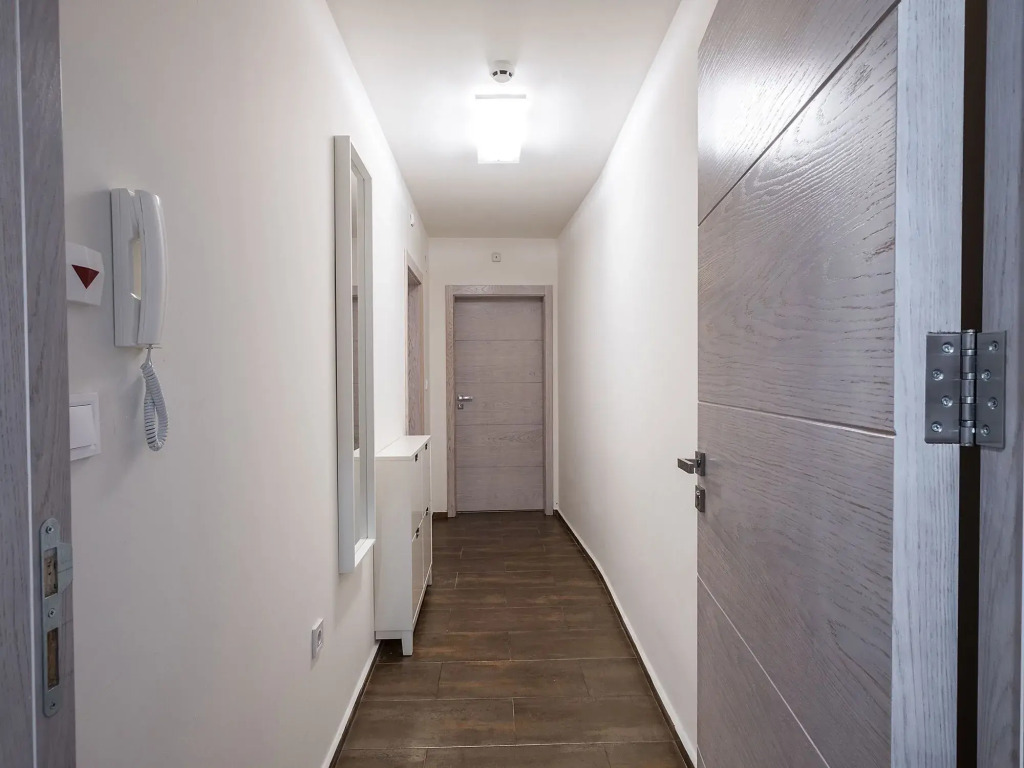 Caro Aparthotel
