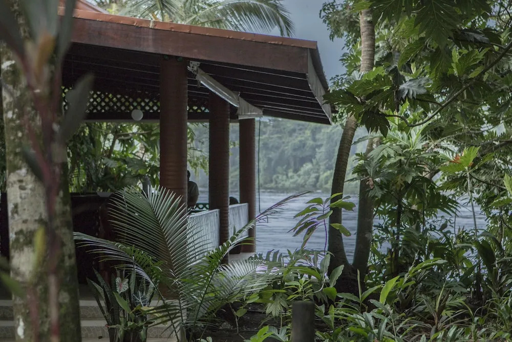 Aninga Lodge