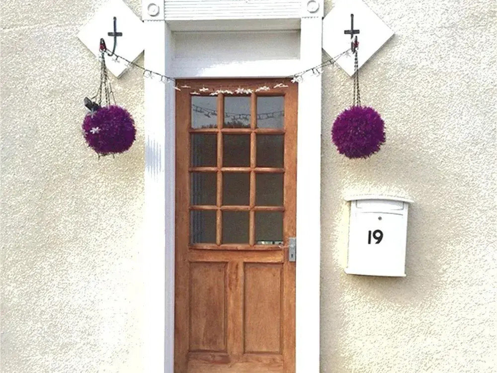 Number 19 Guesthouse