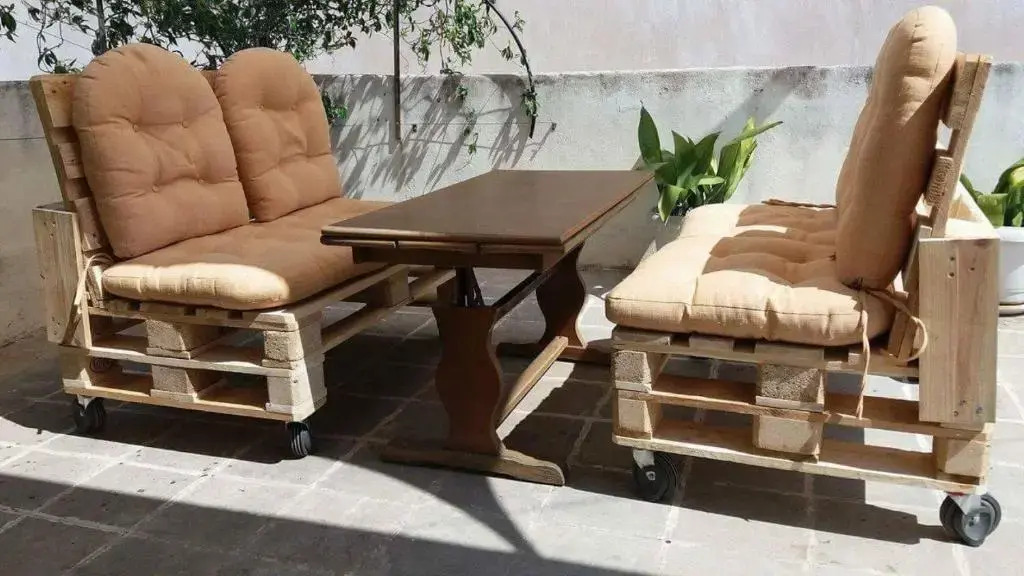 Large 3 bedroom Apt with Terrace
