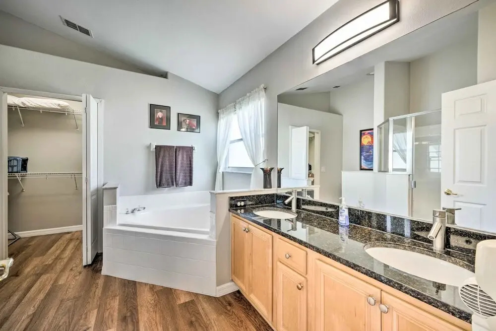 Kissimmee Escape w/ Lanai & Private Pool!