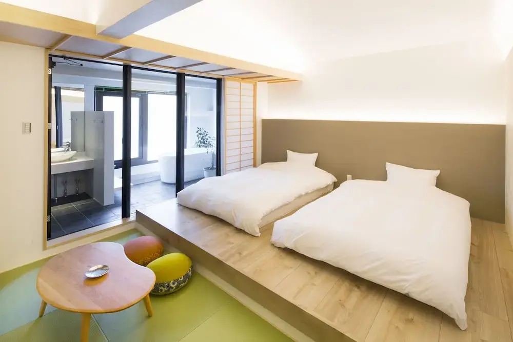 The Hotel Kiyomizu Imperial Palace West