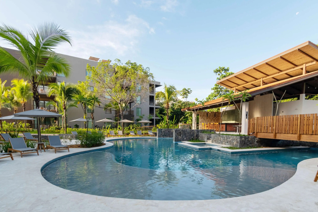 Botanika Osa Peninsula, Curio Collection By Hilton