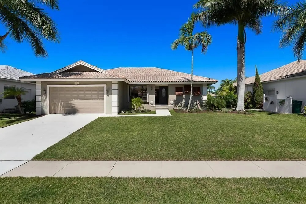 1650 Galleon Court