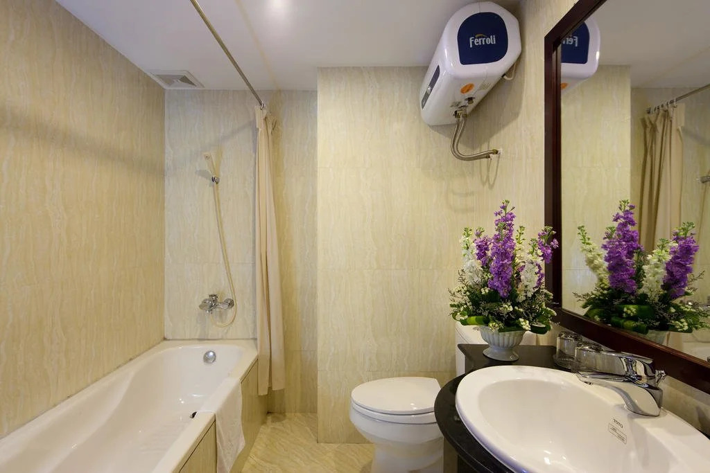 Aurora Central Hanoi Hotel