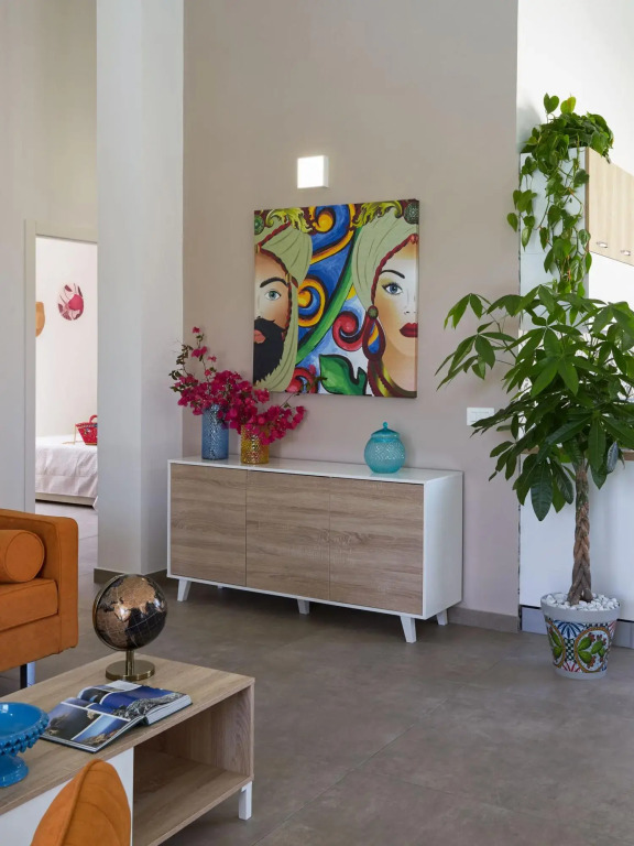 Villa Shamsi, heated pool and beach at 70 mt-Villa shamsi