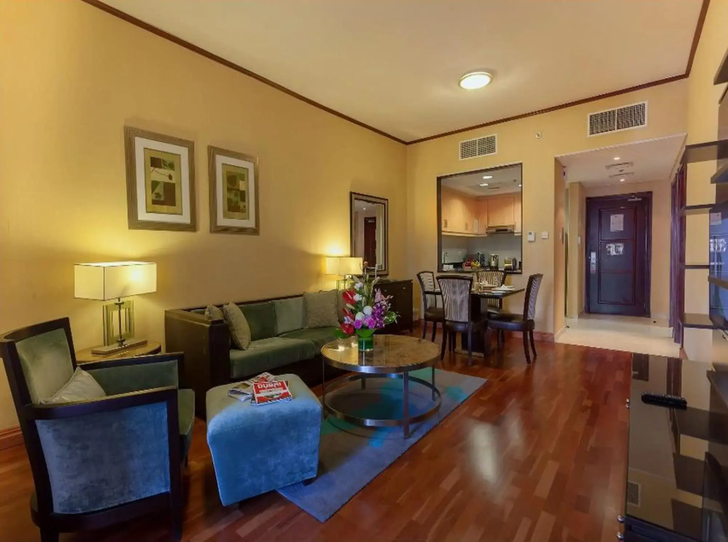 Chelsea Gardens Hotel Apartment