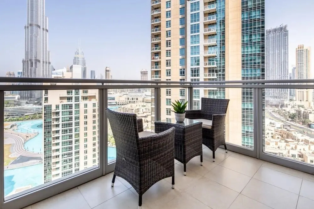 Lavish 2BR With Picturesque Burj Khalifa Views!