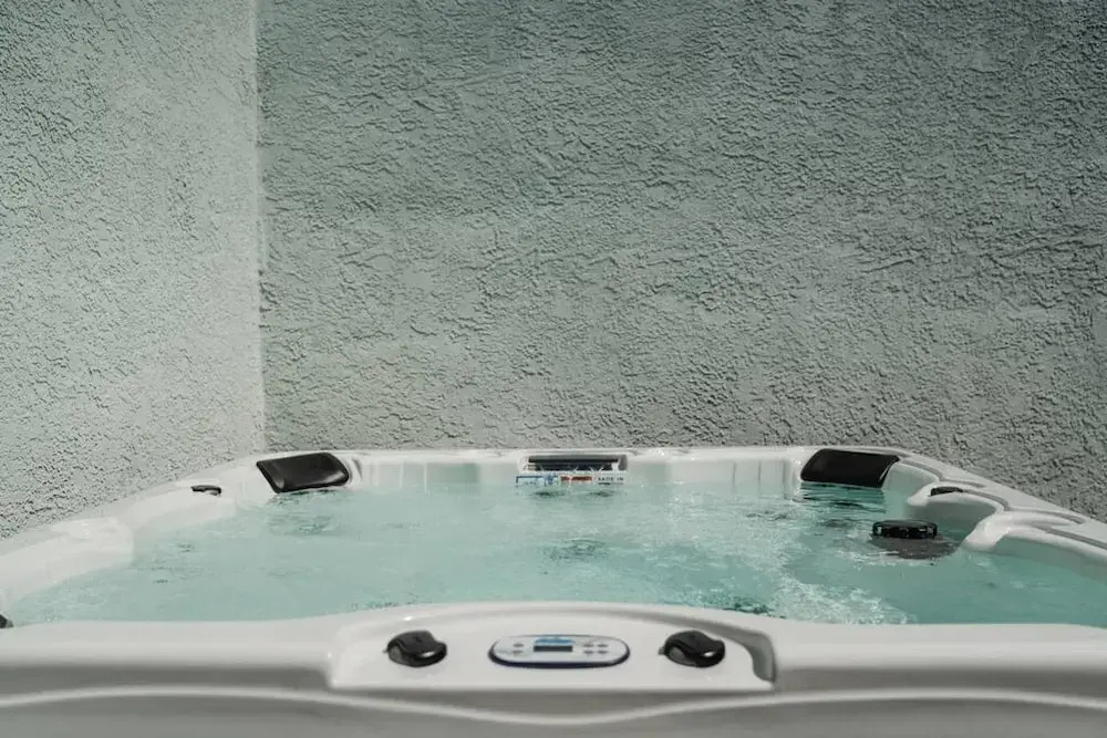 Hollywood Hills Sunset Strip Home w Hottub