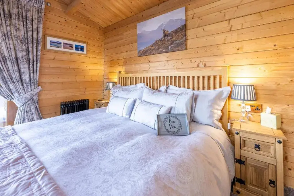 Benview Bed and Breakfast & Luxury Lodge, Isle of North Uist