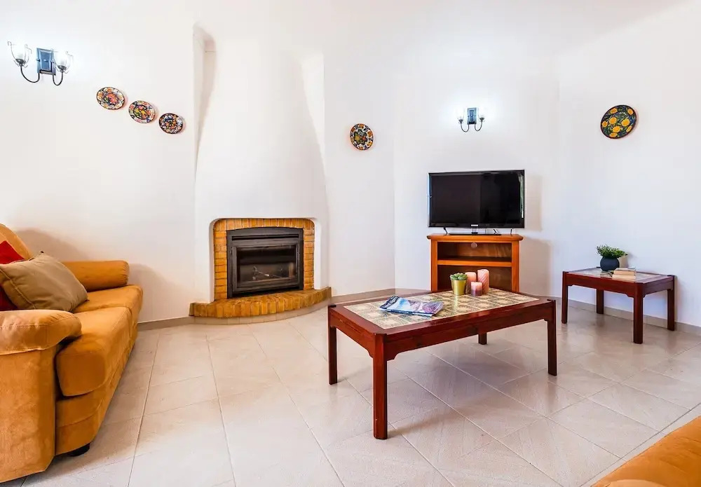 Villa Renaissance - Moradia com piscina aquecivel e BBQ em Carvoeiro