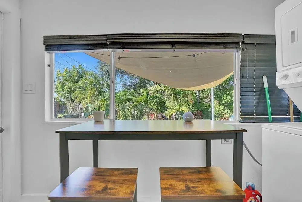 Zen 2br, 7 Min From Beach & Airport, Save Now!