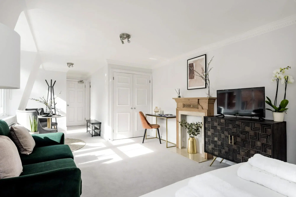 The Duke of York Studio Next to Sloane Square
