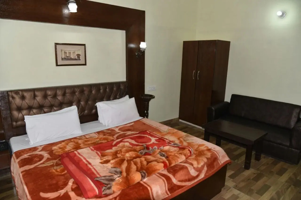 The Royal Hotel & Resort managed by Erica Hotels & Resorts