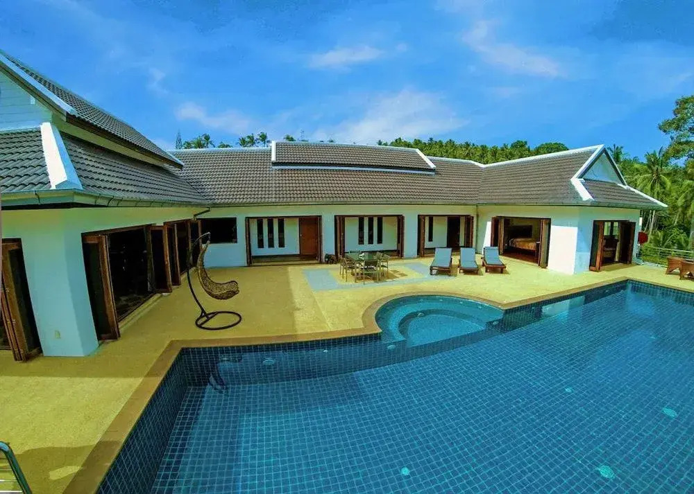 Villa E