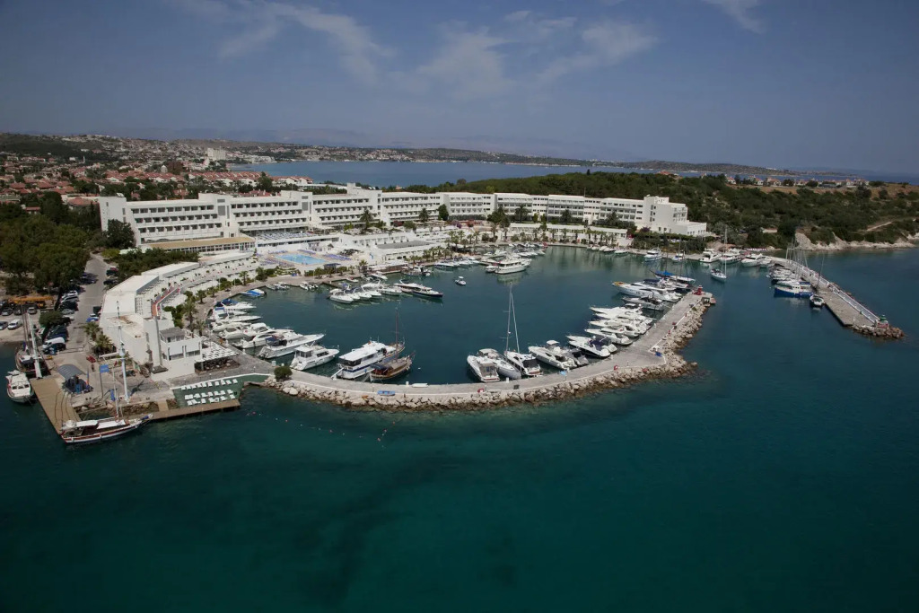 Altin Yunus Hotel & SPA - Çeşme