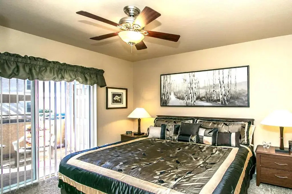 Private Resort Community -- ½ mile Walk to Hiking & Biking at N. Mtn. Preserve!