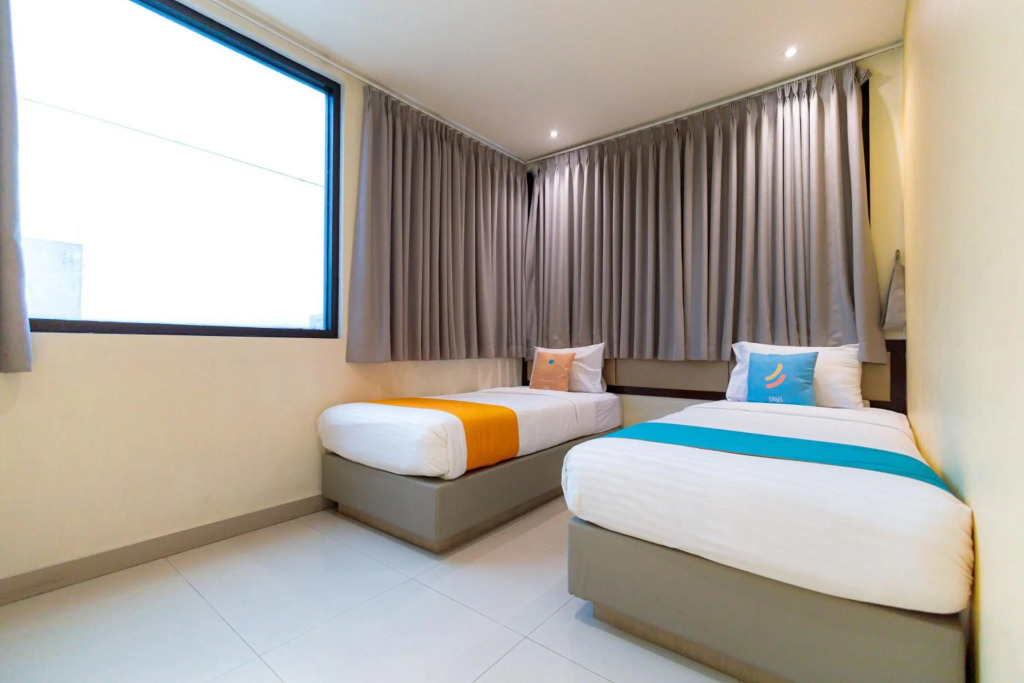 OYO 3735 Liv Hotel