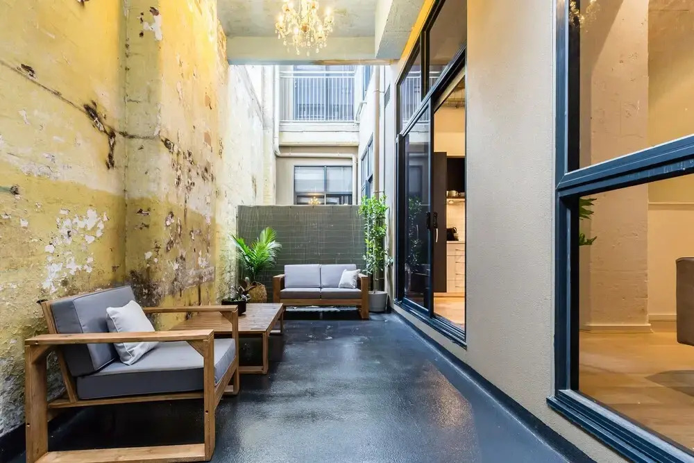 Isla 2Bdr Fitzroy Apartment