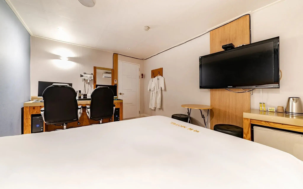 Sanbon Tower Self check-in Motel