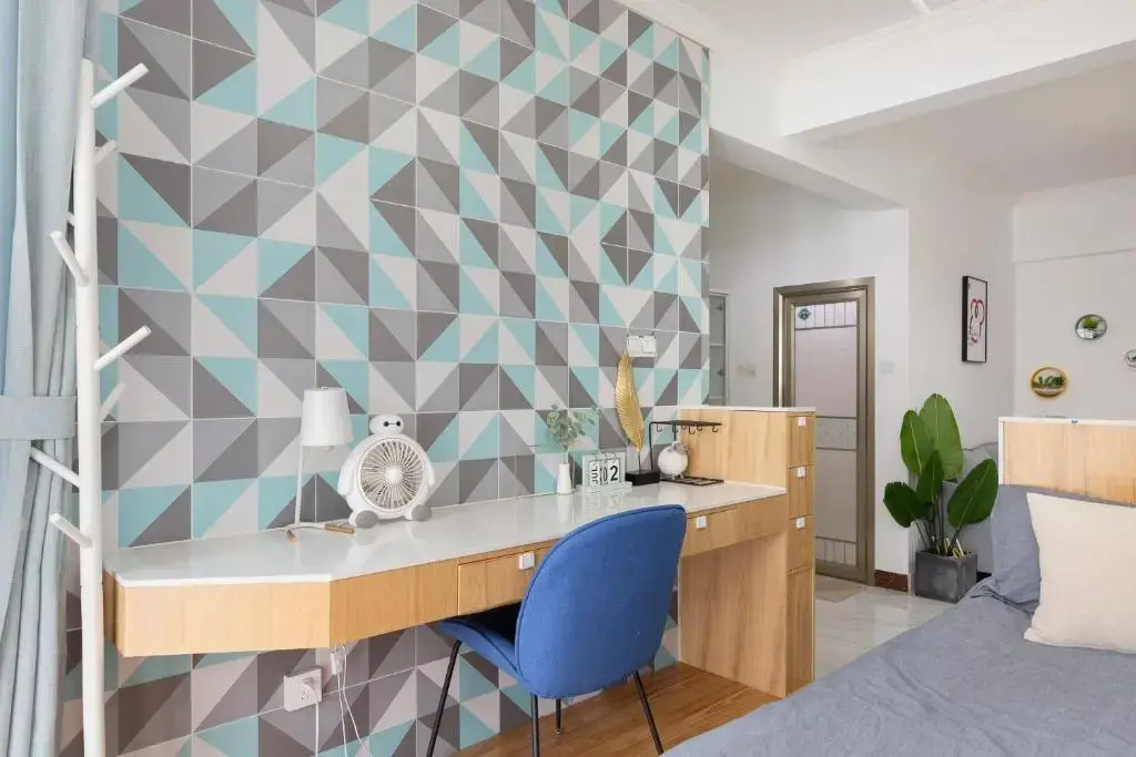 Locals Apartment House 03