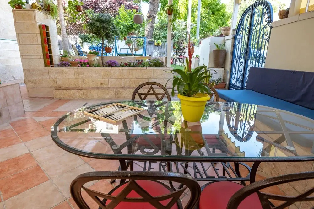 Mikes House Jerusalem