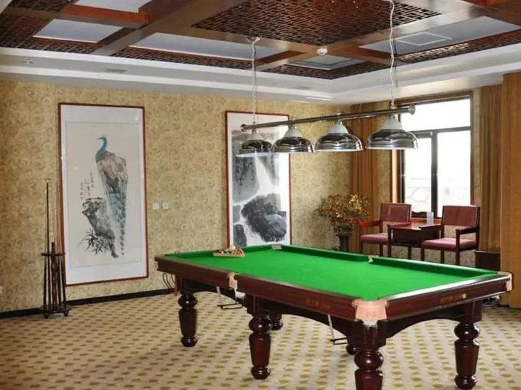 Fragrant Hills Holiday Business Hotel