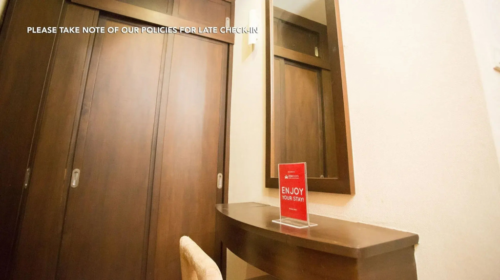 Zen Rooms Mahaset Road Surawong