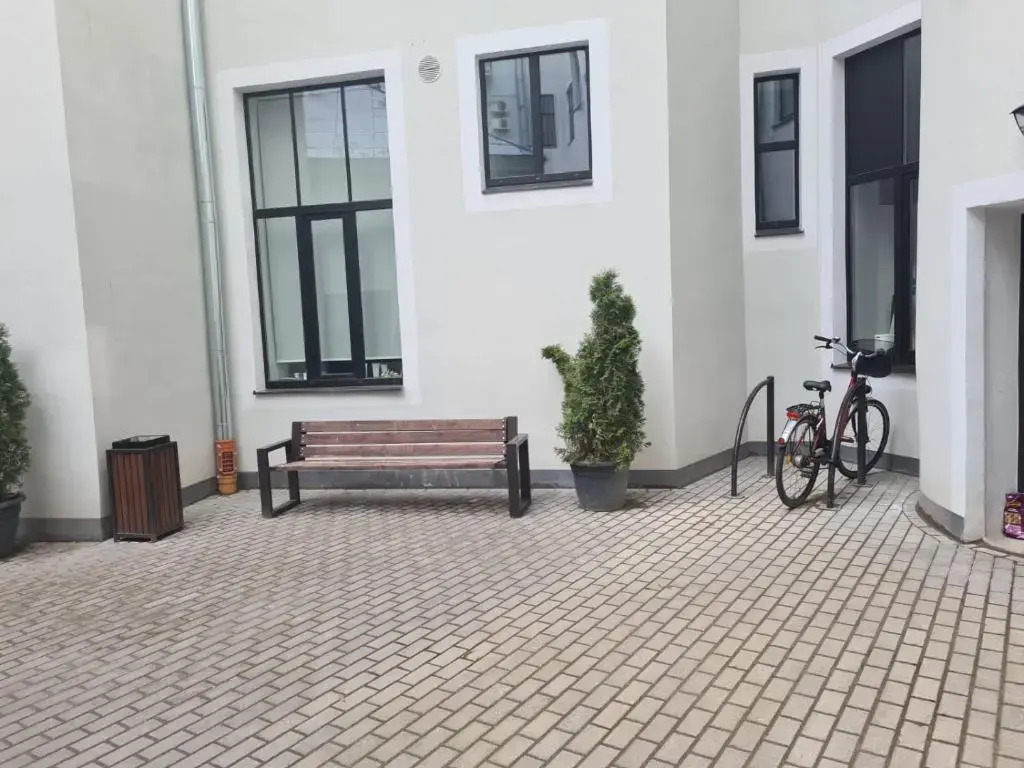 Art Deco One-Bedroom Suite in Library House with Free 5G WiFi
