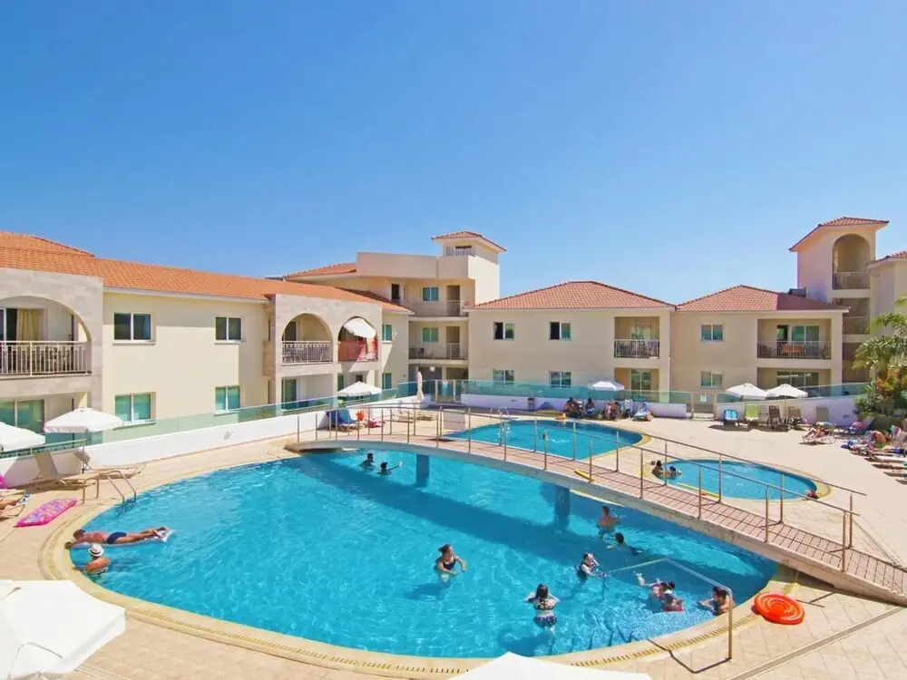 Olivia Paralimni in Paralimni