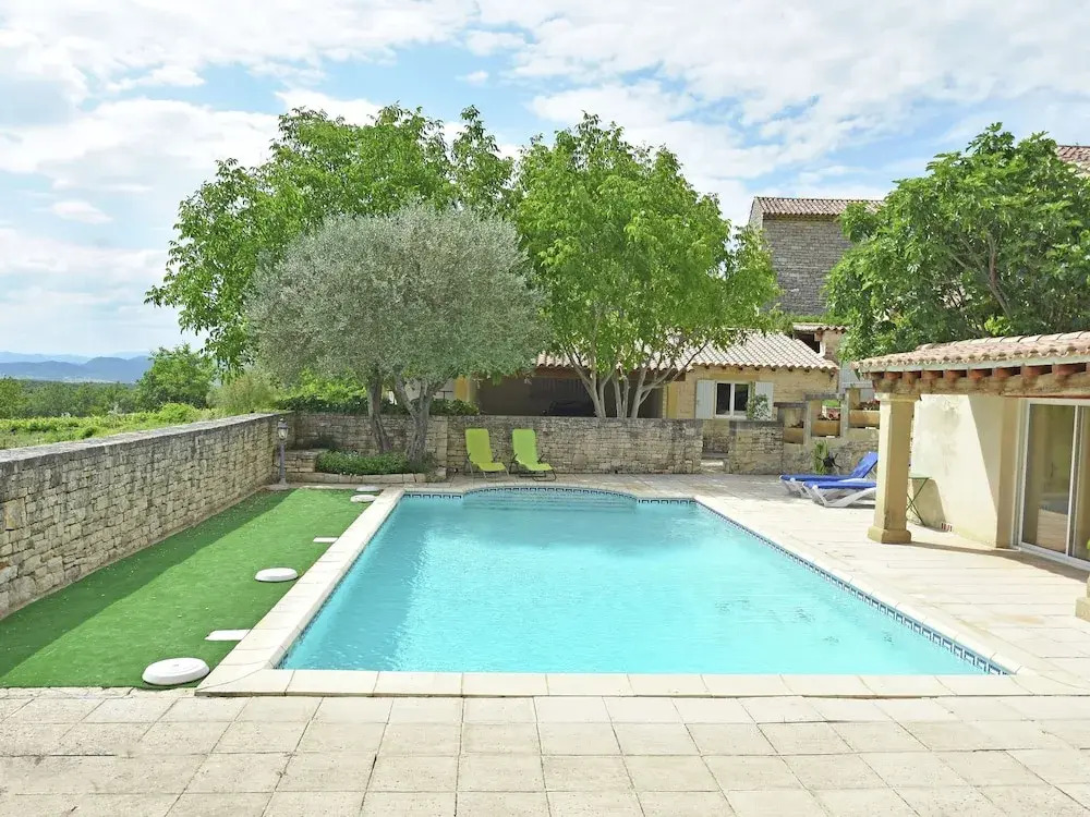 Luxury Mas With two Guest Houses and Private Pool With Stunning Views