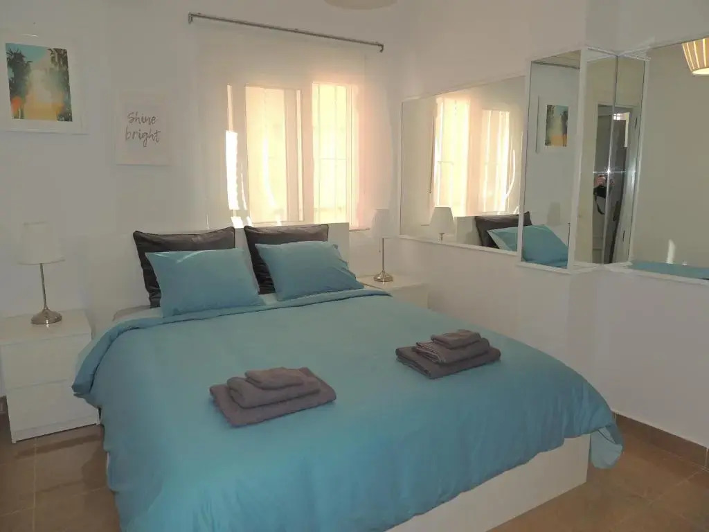 Ole Playa 6A, Beach Front - A pie de Playa, Sea Views - Vistas al Mar, Parking, Puerto Marina