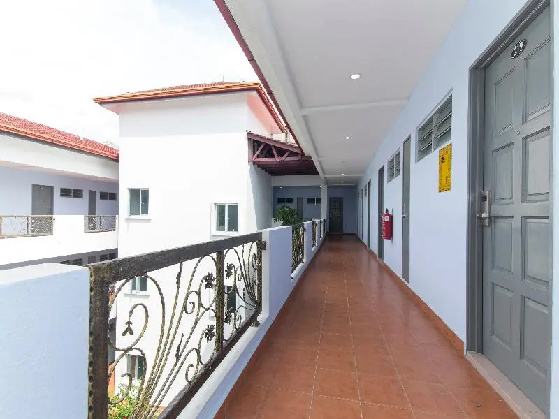 Hotel S2