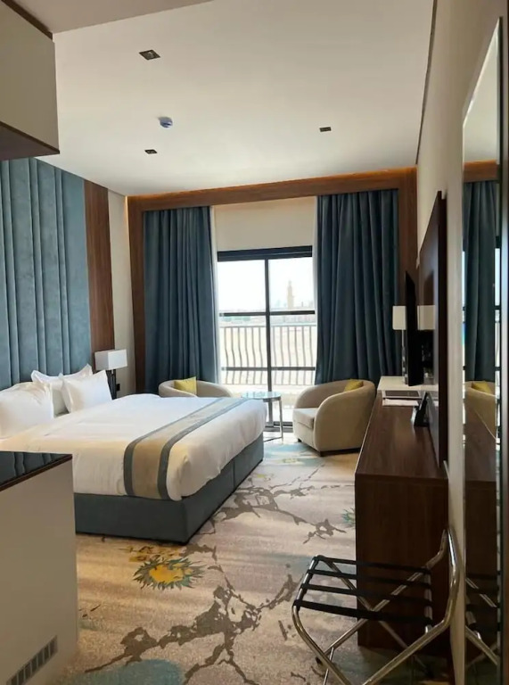 Rosa Grand Hotel Monsieh