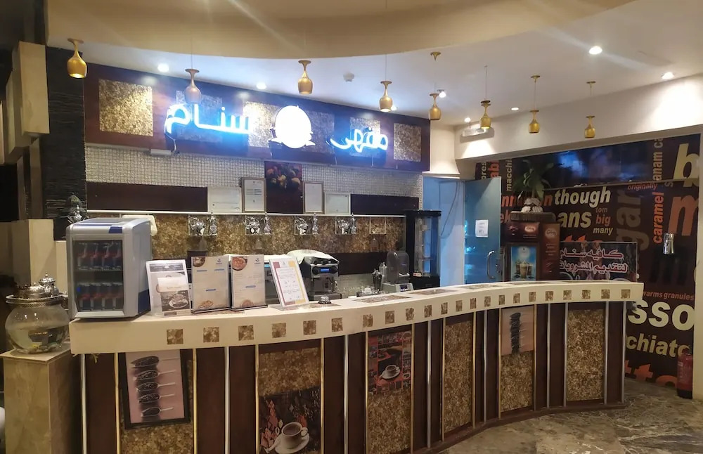 Sanam Hotel Suites