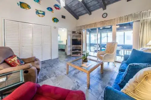 Chateau La Mer 9C Destin