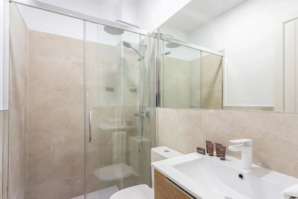 Cozy 2BD Duplex With Private Patio Plaza Nueva II Sevilla