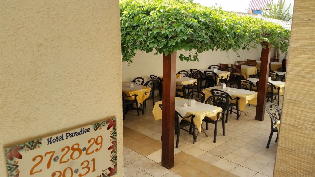 Hotel Al Paradise
