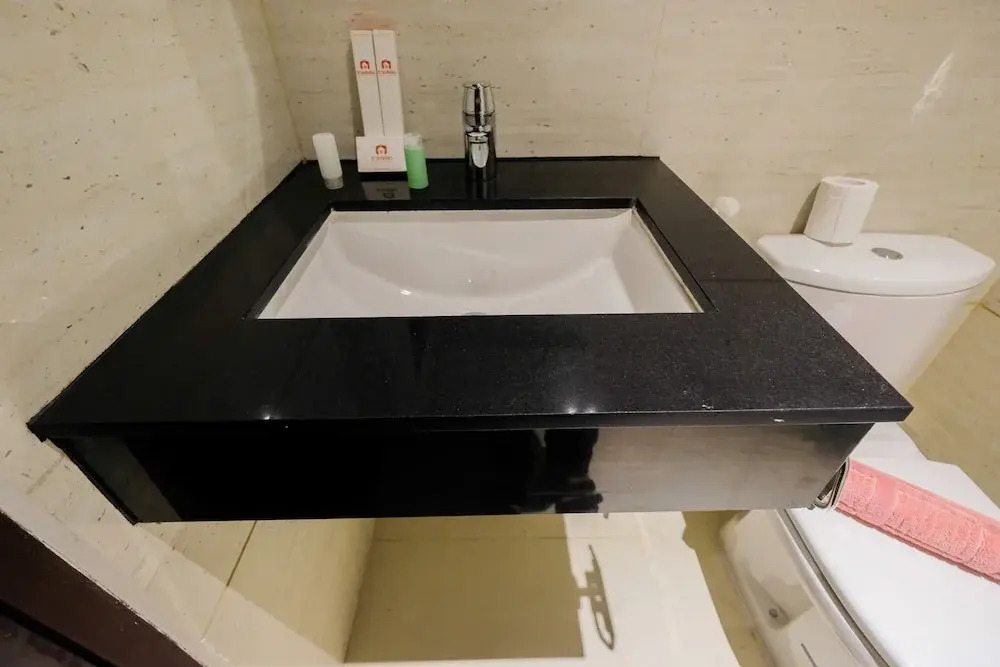 Modern Brooklyn Studio Apartment near IKEA Alam Sutera