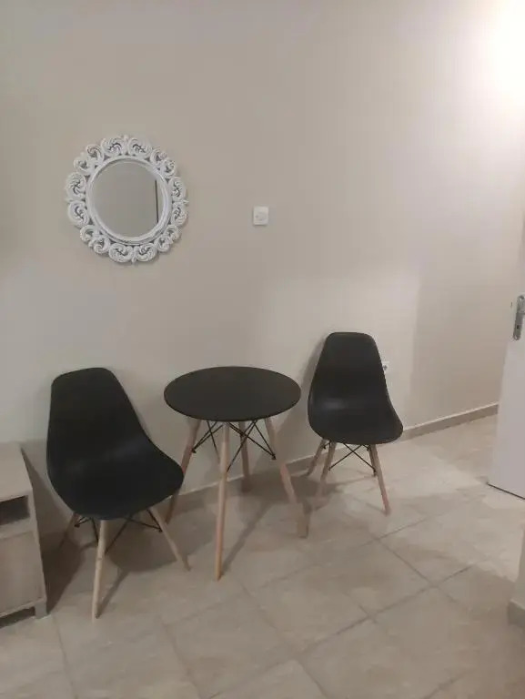 G M 3 ROOMS KENTPO in the heart of the city