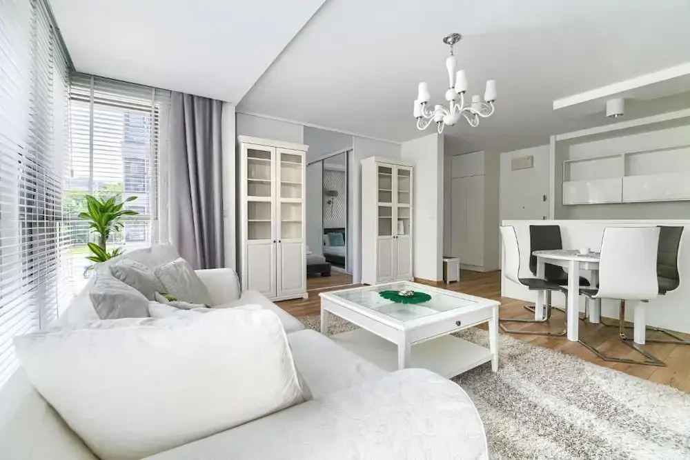 MARGI Eclipse Apartament