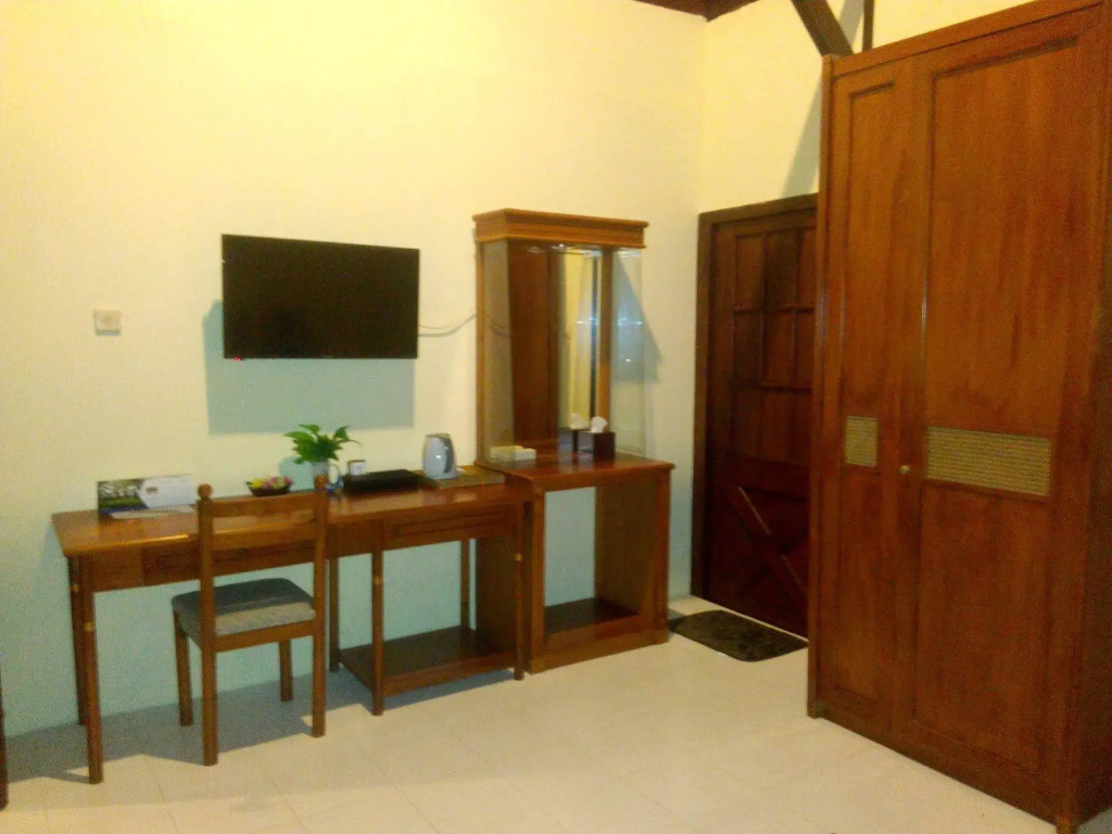 Royal Hotel and Villa Bali