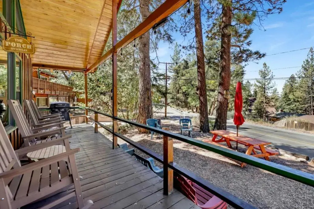 Bear Cub Cabin #2069 by Big Bear Vacations