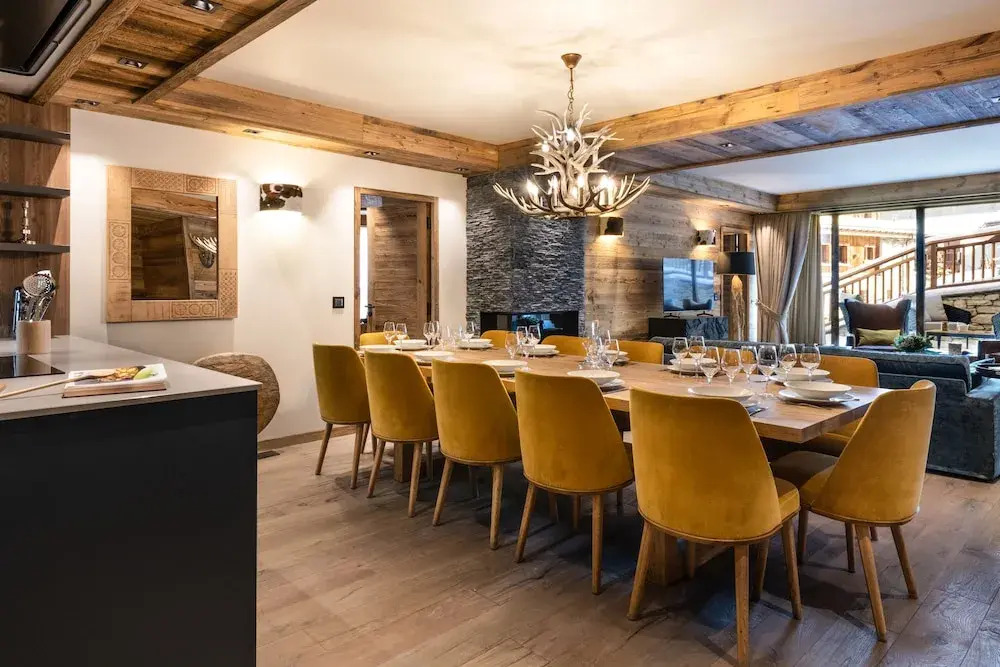 Alaska Lodge by Alpine Resorts