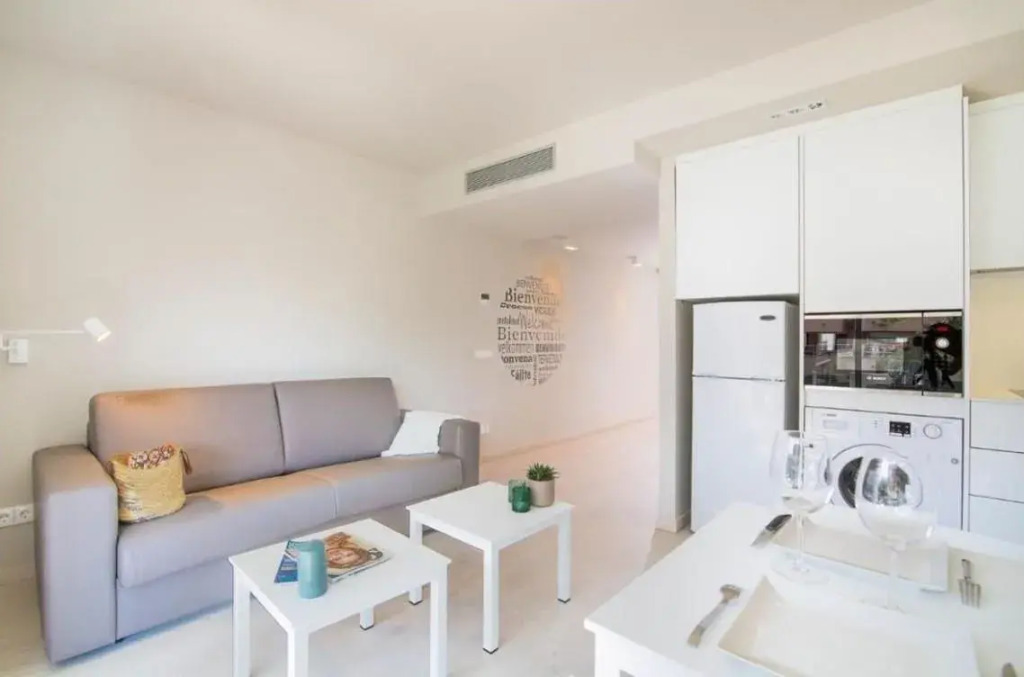 Daro Apartments
