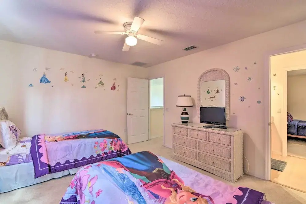 ~ 9 Mi to Disney: Family Home w/ Private Pool!
